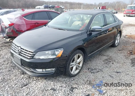 2013 Volkswagen Passat 2.0L Tdi Sel Premium z USA, uszkodzony, nr VIN 1VWCN7A36DC030525
